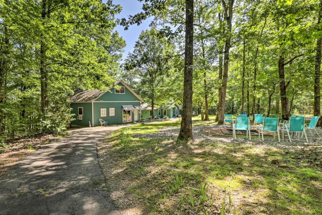 Royal Cabin Haven With Dock On Ouachita River Exterior photo